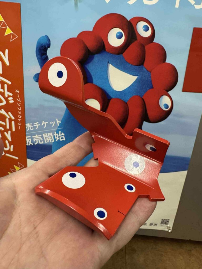 赤塗装　端材活用　アップサイクル　焼付塗装　板金